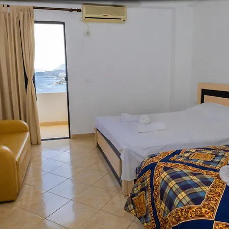 Soren The Sunset Dream Gæstehus Himarë