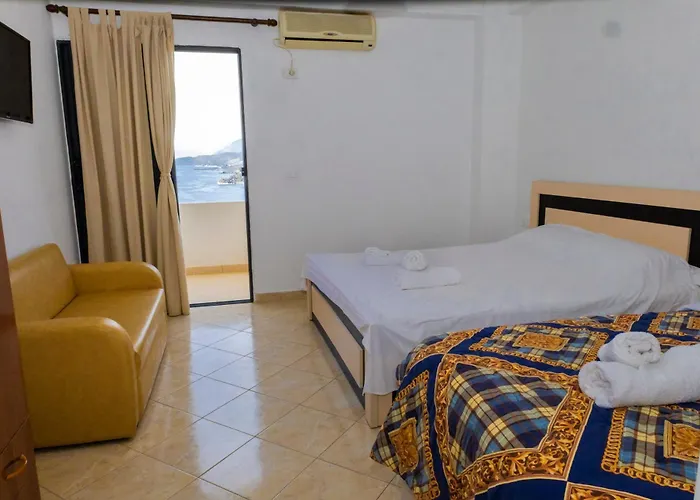 Soren The Sunset Dream Pensión Himarë